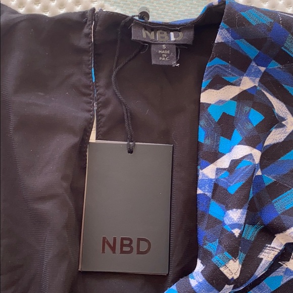 NBD x REVOLVE Mirage Dress in Turquoise Geo - Picture 8 of 11